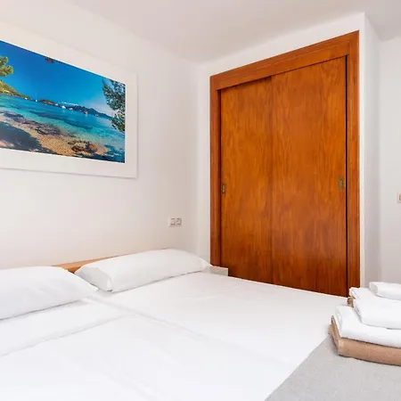 別荘 Pont Roma With Pool, Mountain Views & Aircon *
