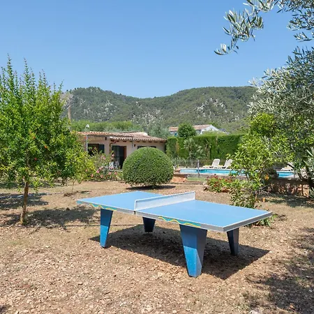 別荘 Pont Roma With Pool, Mountain Views & Aircon ポレンサ