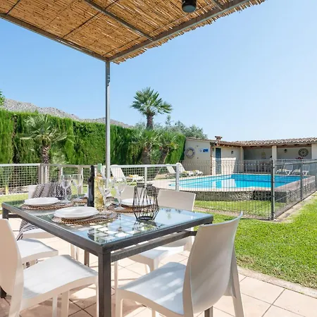 Сasa de vacaciones Pont Roma With Pool, Mountain Views & Aircon Pollensa