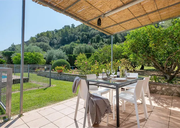 Pont Roma With Pool, Mountain Views & Aircon *