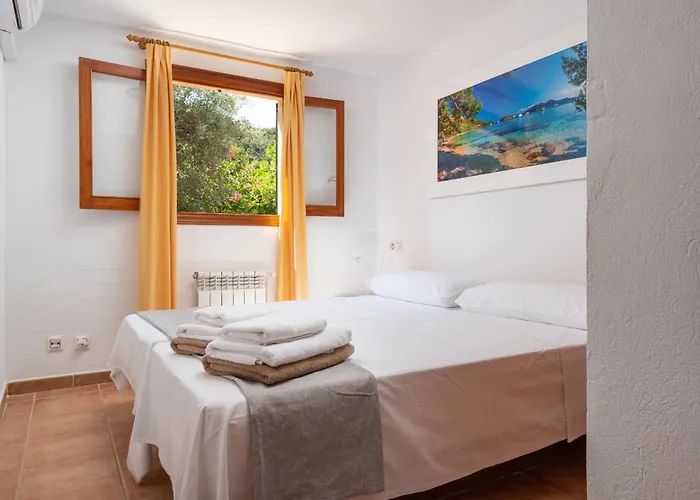 Pont Roma With Pool, Mountain Views & Aircon Pollenca