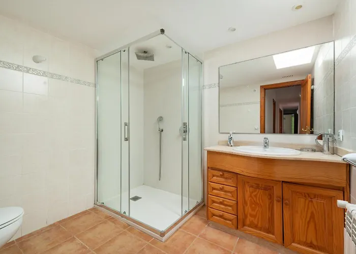 Pont Roma With Pool, Mountain Views & Aircon Holiday home Pollenca