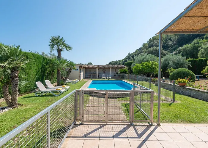 Pont Roma With Pool, Mountain Views & Aircon