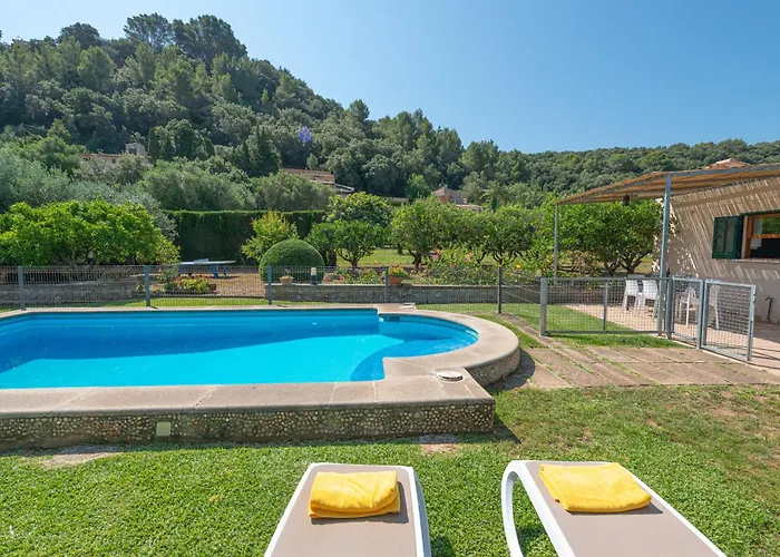 Pont Roma With Pool, Mountain Views & Aircon Holiday home *