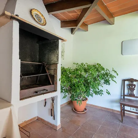 Pont Roma With Pool, Mountain Views & Aircon